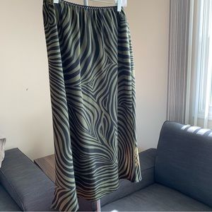 Venezia Jeans Clothing Co Green and Black Zebra Print MIDI Skirt